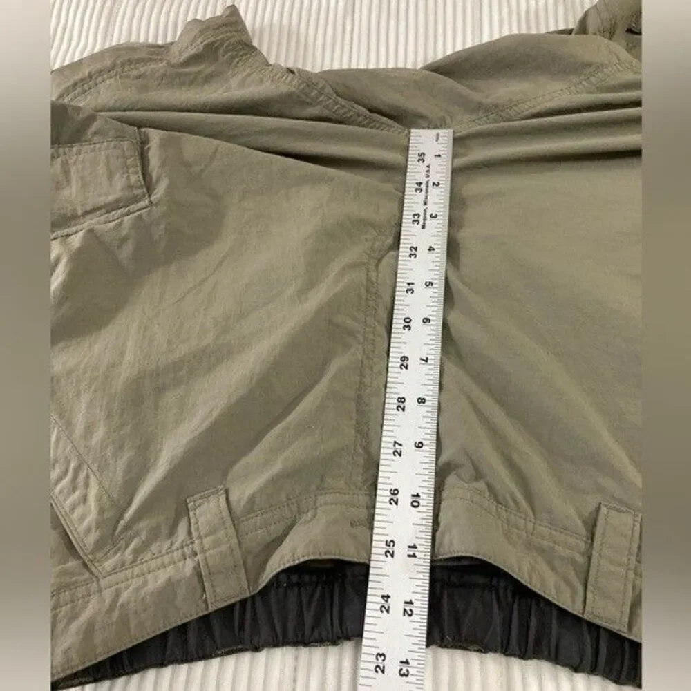 REI Mens Cargo Hiking Shorts Green L Nylon Lightweight Outdoor Casual Utility